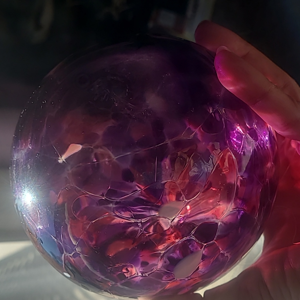 Glass ball - Picture 3 of 3